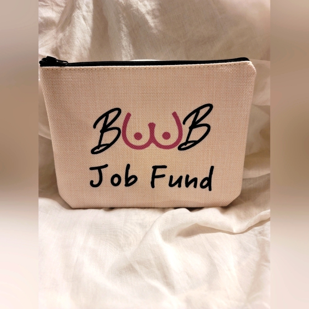 NWT CASH STASH MAKEUP COSMETIC ZIP CLOSE BAG BOOB JOB FUND